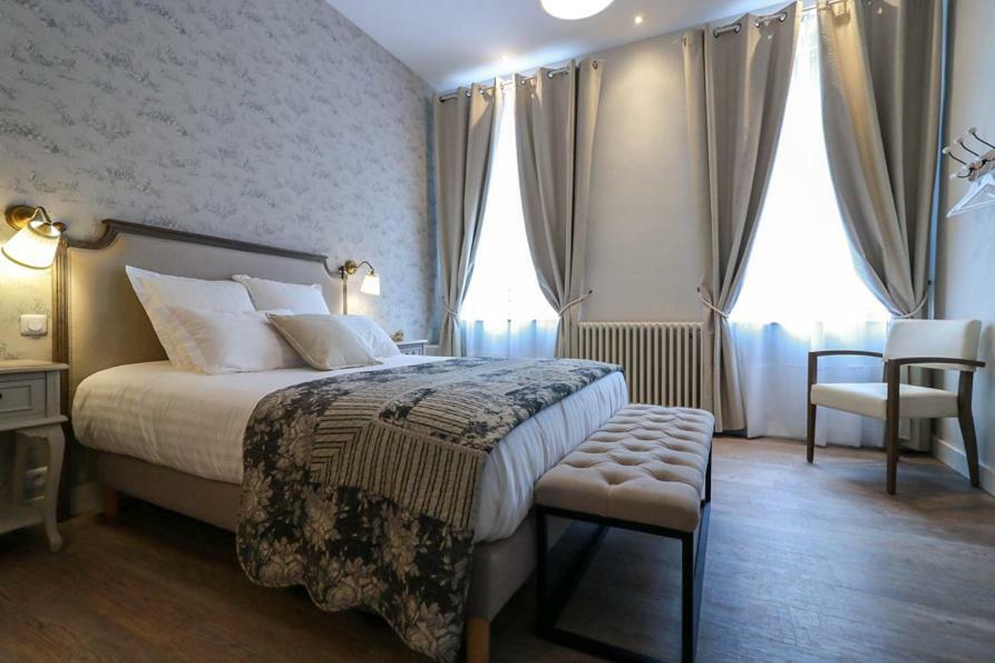 La Maison Du Poelon Hotell Labarthe-sur-Leze Exteriör bild